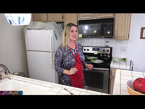 ❤️ Stepmom milking him in the kitchen before his date. ❤ Porno vk at en-gb.dreamlandpassionjourney.ru ❌